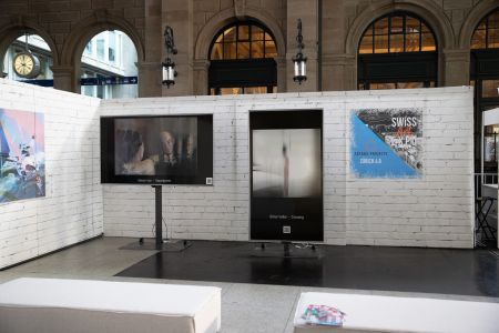 ArtworkPhoto_Crossing_HhRMup0V1qpEH9948LXF.jpeg